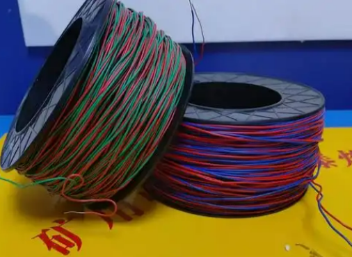 黔南放炮线的主要材质有哪些？不同材质的适用场景有何区别？